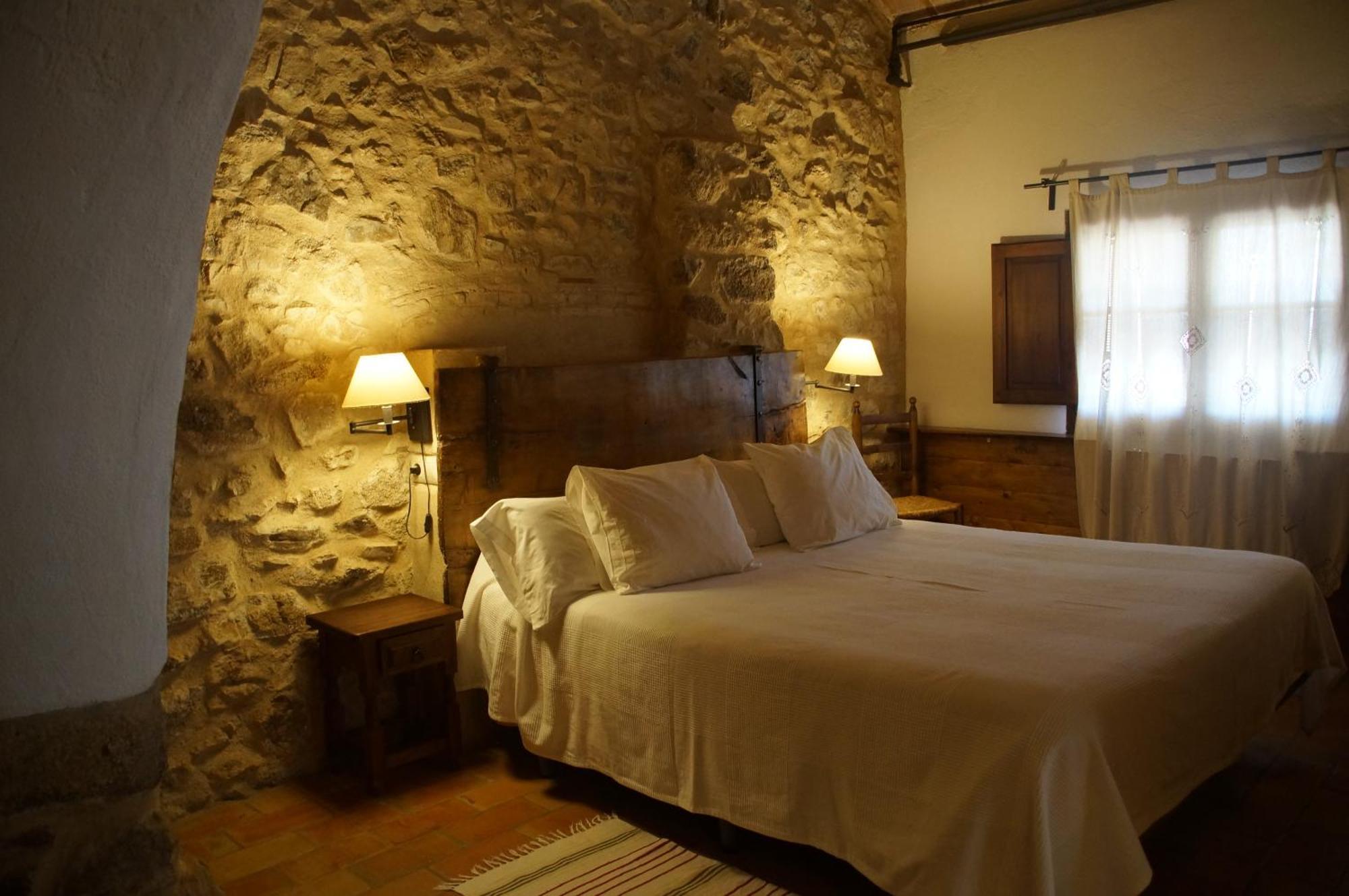 Mas Roquet Guest House Maçanet de Cabrenys Eksteriør bilde